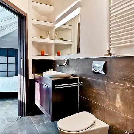 Petruzzelli Loft Apartment *